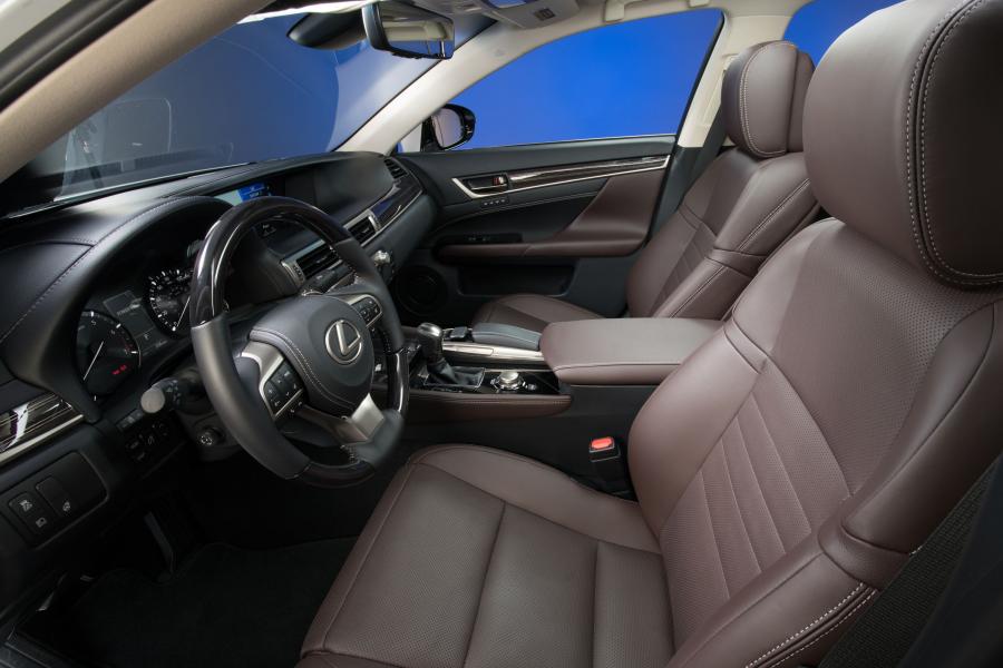 Интерьер Lexus GS350 2016 года  (NA) (фото 4 из 21)